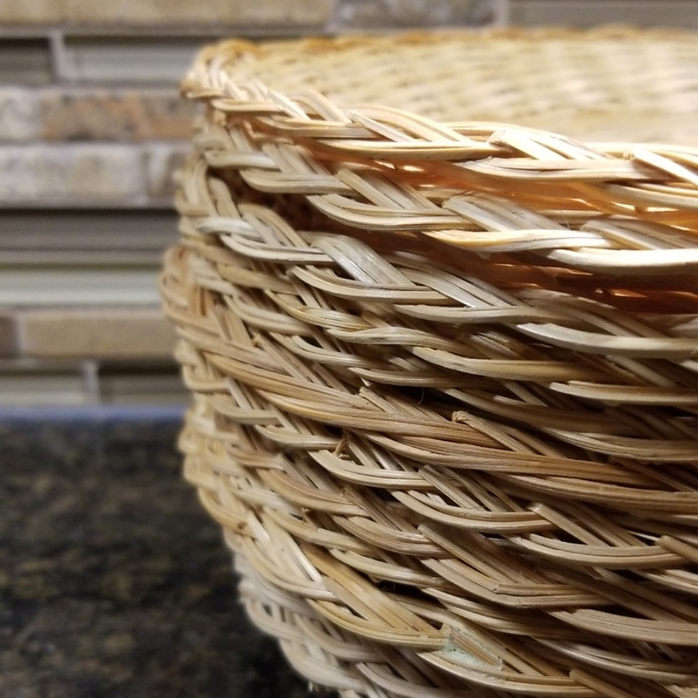 VintageWicker/rattan plate holders /12 in t